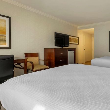 Best Western Plus Carriage Inn Λος Άντζελες Εξωτερικό φωτογραφία