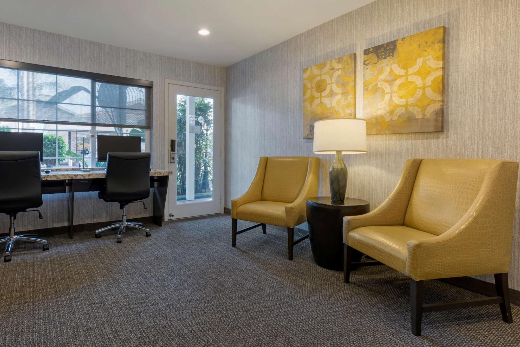 Best Western Plus Carriage Inn Λος Άντζελες Εξωτερικό φωτογραφία